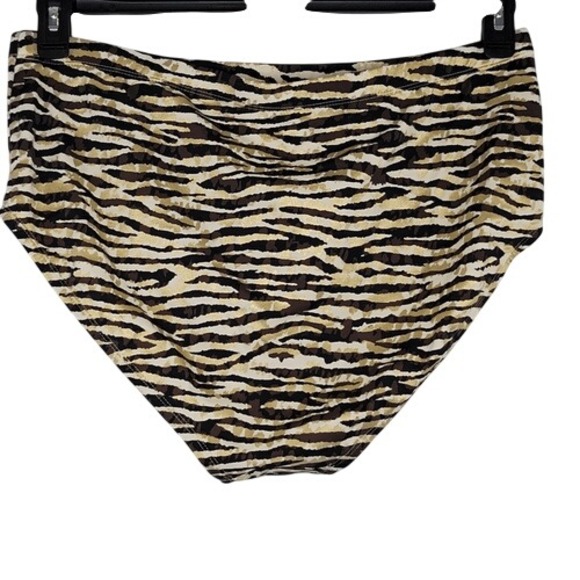 SWIMSUITS For All Black & Gold V-Neck 2-Piece Swim Dress - Picture 8 of 11